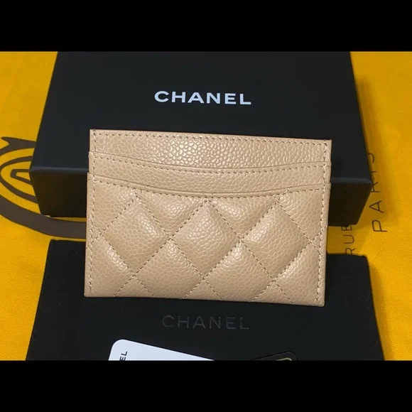 NWT CHANEL CARD HOLDER - Picture 2 of 15